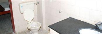 Hotel Sri Sai Residency Tirupati Exterior foto